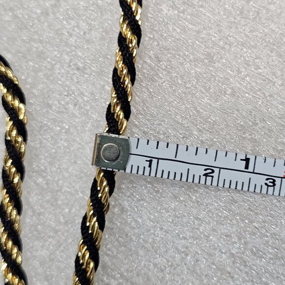 VTG 70s Trifari Twisted Gold Chain Necklace Black Gold 24" Gothic Dark Fairy - Picture 8 of 9